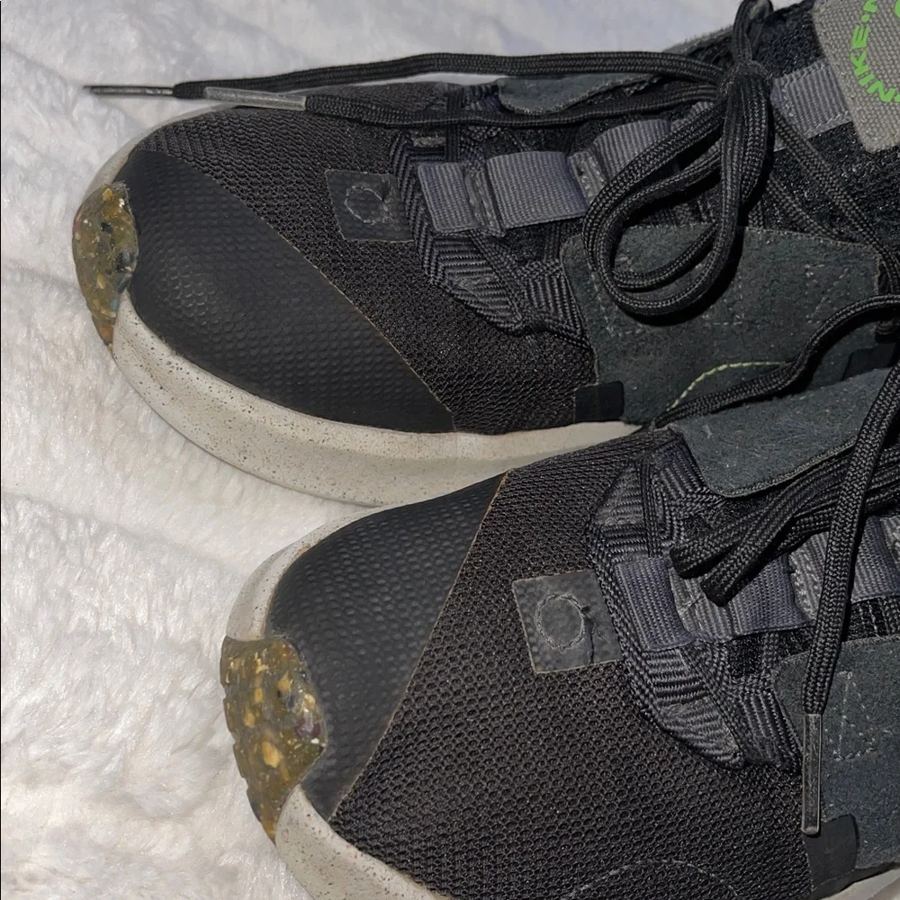 Nike Crater